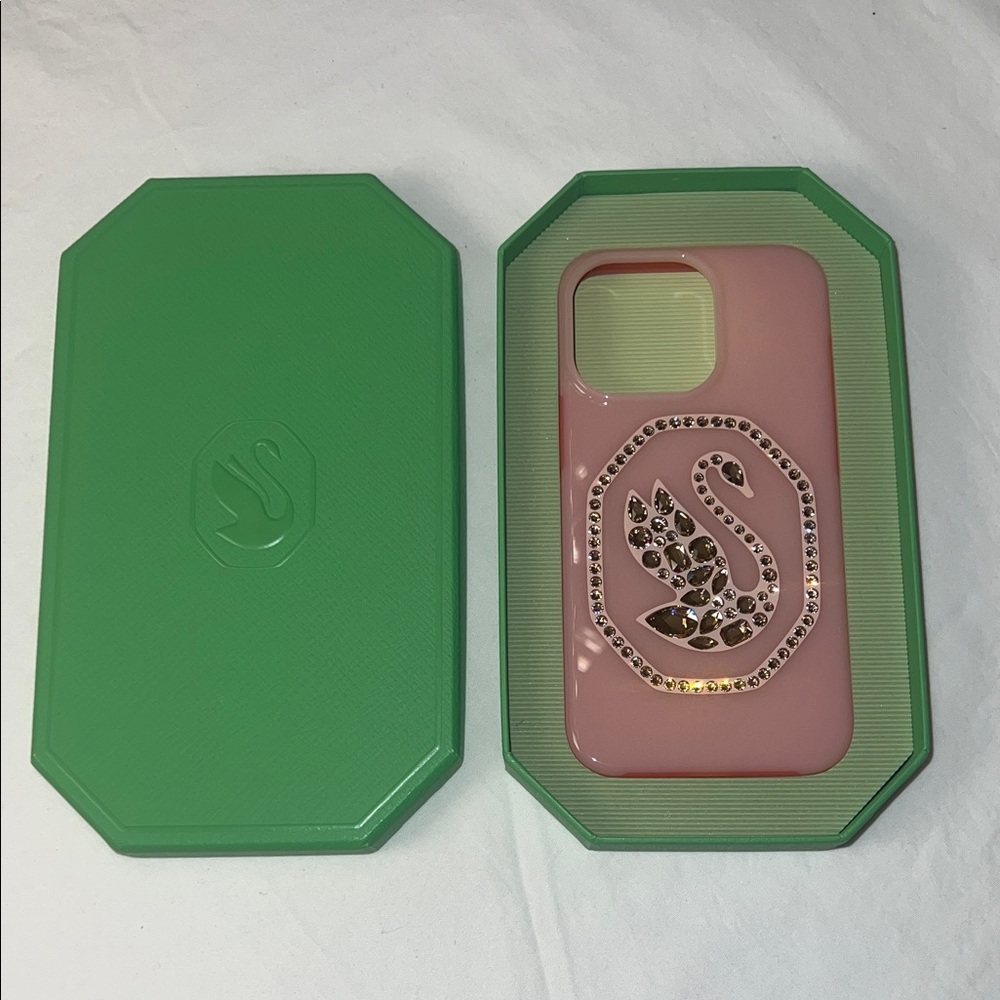Swarovski Crystal Swan ] Pink ] IPhone 13